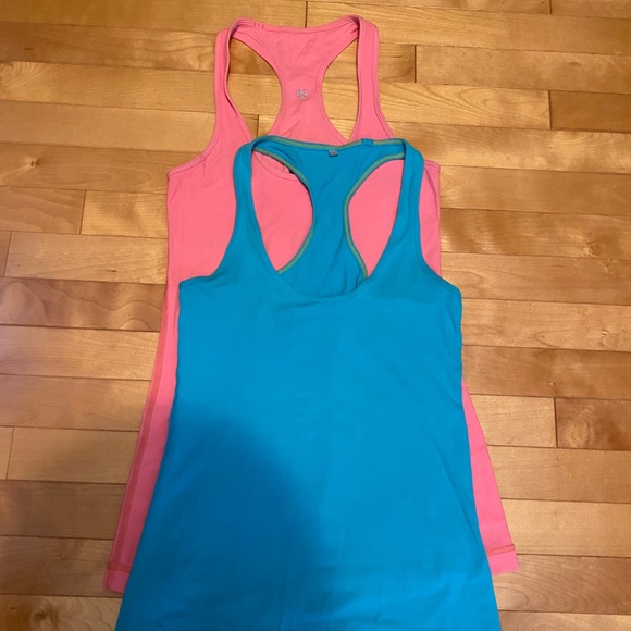 Lululemon tank top - Picture 1 of 2